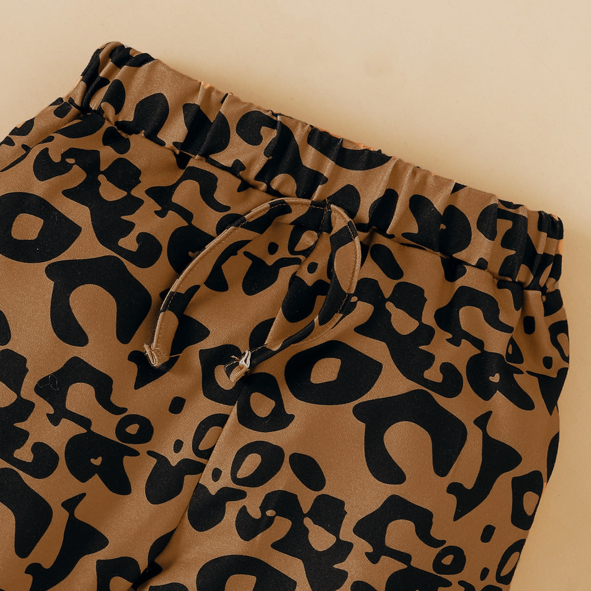 Ropa para niños y niñas Ropa con estampado de letras y capucha con estampado de leopardo