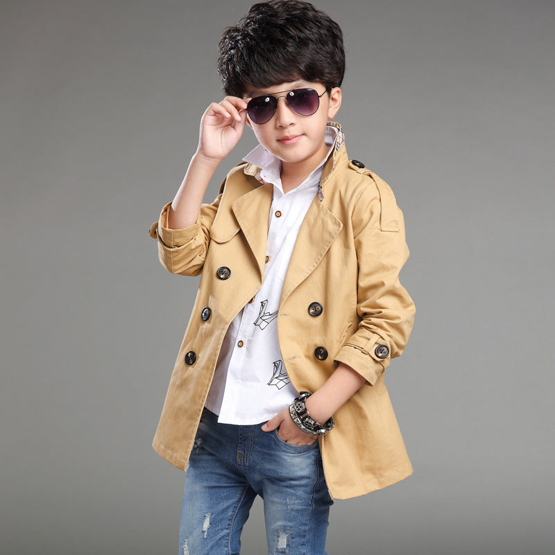 Gabardina informal de tendencia de longitud media para niños