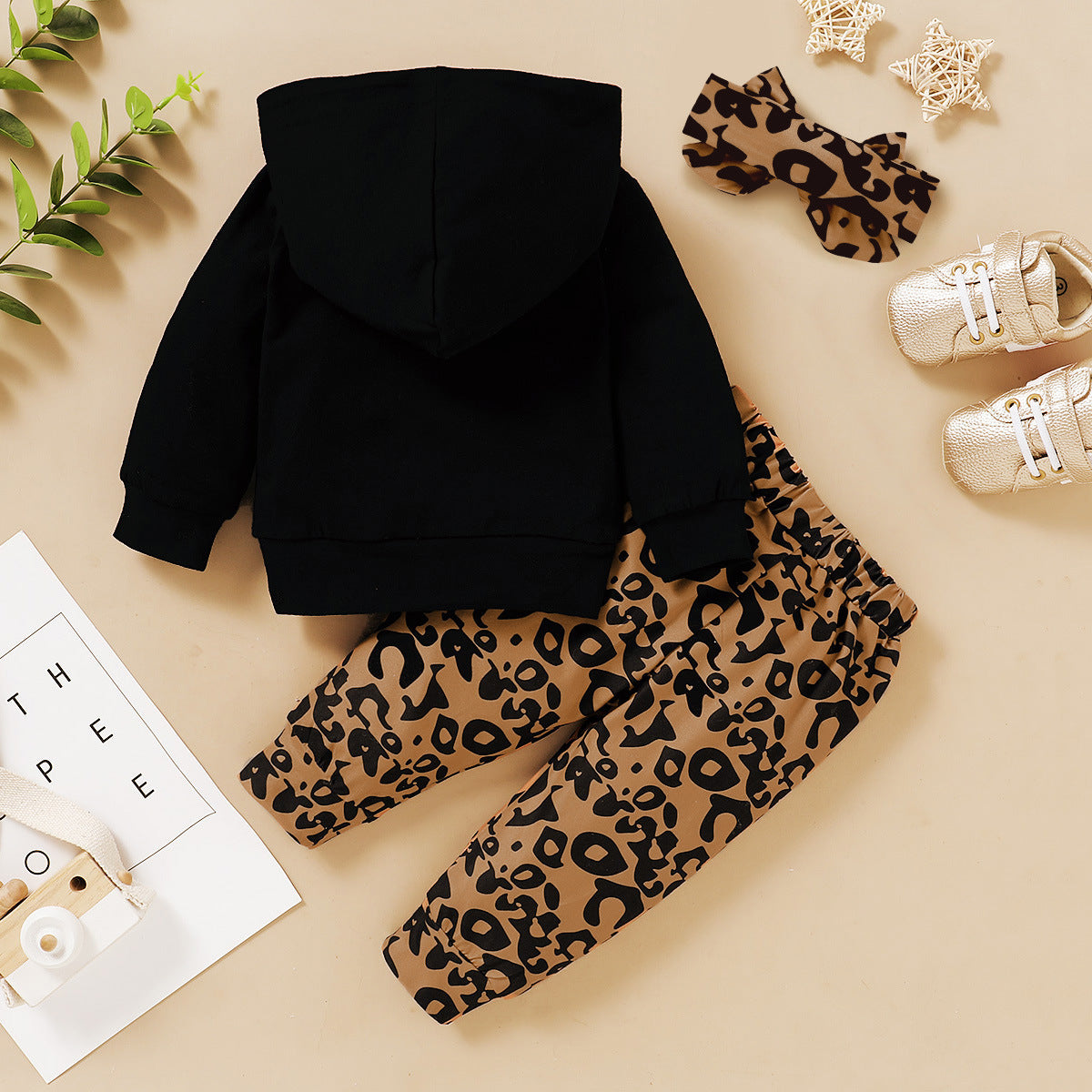 Ropa para niños y niñas Ropa con estampado de letras y capucha con estampado de leopardo